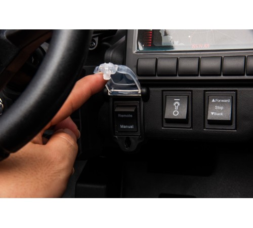 Багги BRP Can-Am Maverick CA003 Красный краска