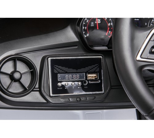 Автомобиль Chevrolett Camarо HL558 Белый