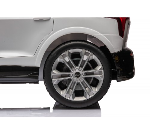 Джип Chevrolett Blazer HL638 Белый