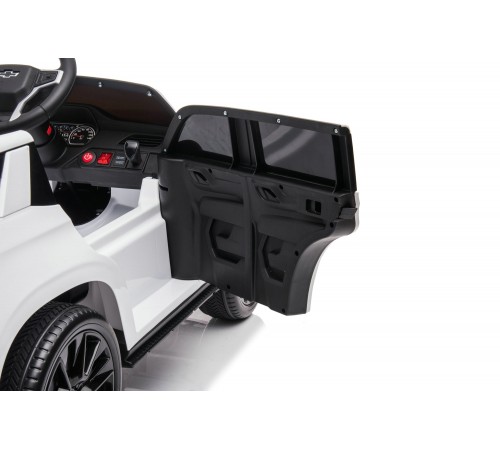 Джип Chevrolett Tahoe HL588 Белый