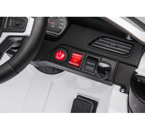 Джип Chevrolett Tahoe HL588 Белый