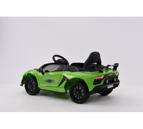 Автомобиль Lamborghini Aventador 018 Зеленый