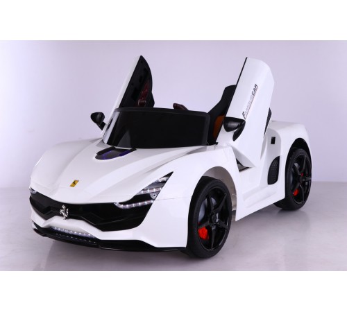 Автомобиль Ferrari FLSeat YHF9012 Белый