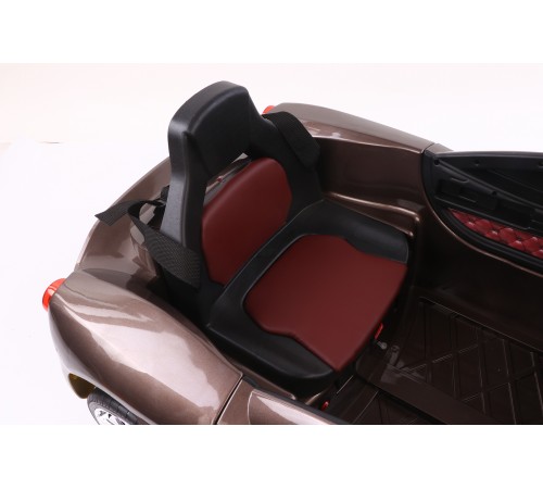 Автомобиль Aston Martin FLSeat YHF3913 Коричневый краска