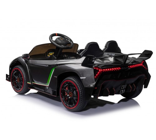 Автомобиль Lamborghini Veneno ХМХ 615В  Серебро краска