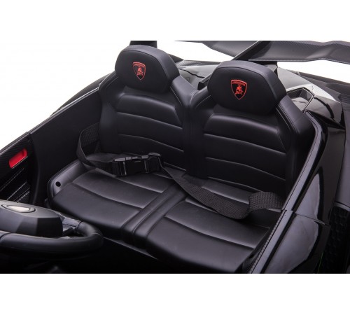 Автомобиль Lamborghini Veneno ХМХ 615 Черный краска