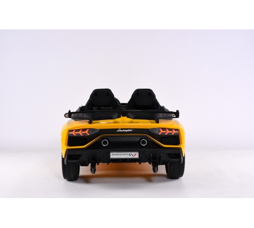 Автомобиль Lamborghini Aventador 019 Желтый