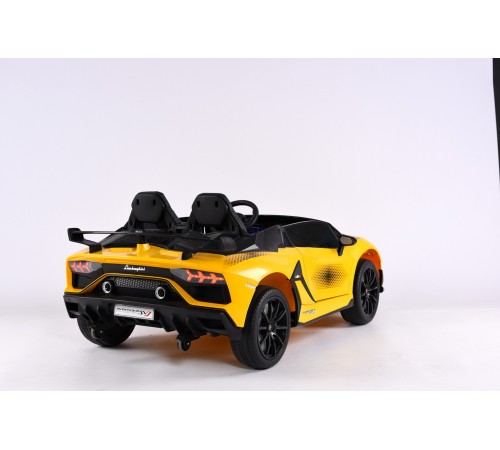 Автомобиль Lamborghini Aventador 019 Желтый