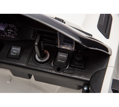 Джип Land Rover Evoque DK-RRE99 Белый