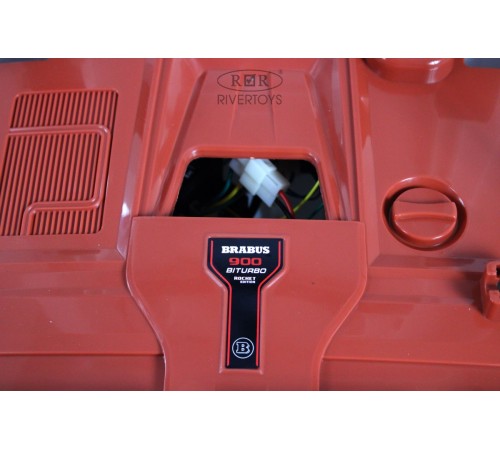 Детский двухместный электромобиль BRABUS MAXI Z888ZZ белый