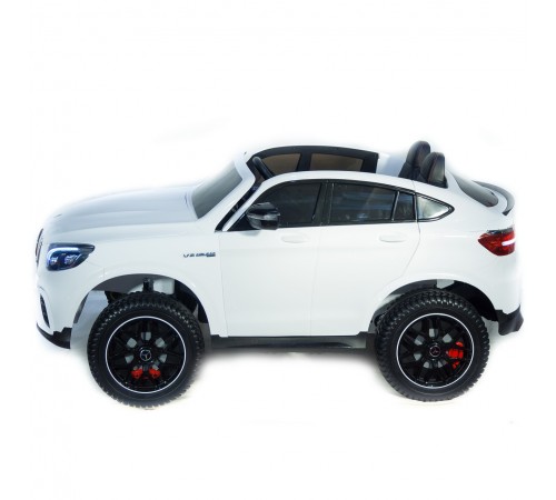 Джип Mercedes Benz GLC 2.0 Белый