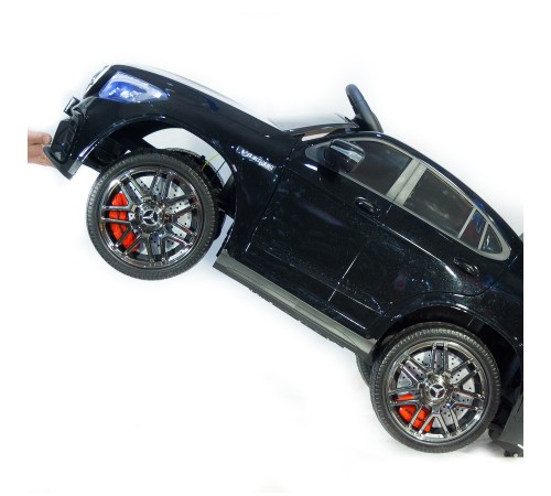 Джип Mercedes Benz GLC 63S Coupe Черный краска