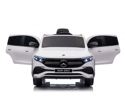 Джип Mercedes Benz EQA Белый