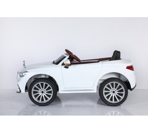 Автомобиль Mercedes Benz Maybach S600 6108 Белый