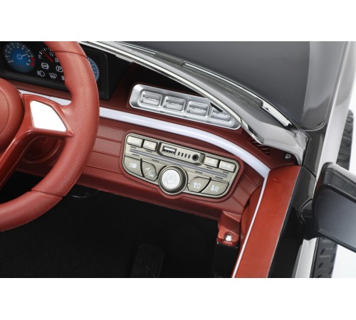 Автомобиль Mercedes Benz Maybach S600 6108 Черный краска