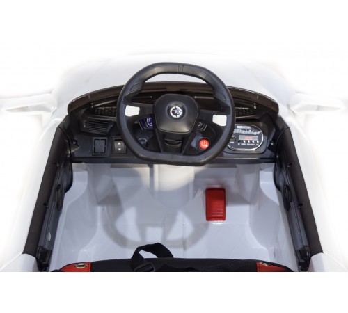 Автомобиль Mercedes Benz sport 6412 Белый