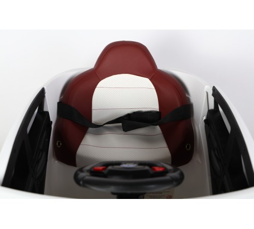 Джип Mercedes Benz GLECoupe YBL4707 Белый