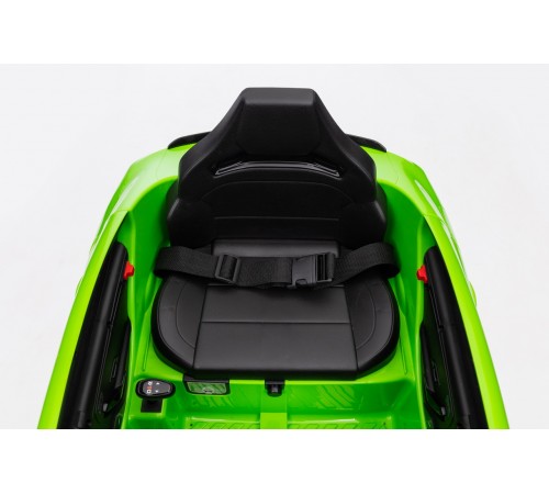 Автомобиль Mercedes Benz CLA45 ХМХ628 Зеленый