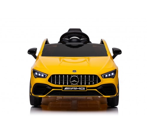 Автомобиль Mercedes Benz CLA45 ХМХ628 Желтый