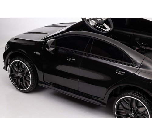 Автомобиль Mercedes Benz CLA45 ХМХ628 Черный краска