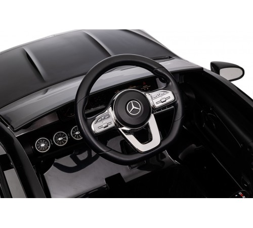 Автомобиль Mercedes Benz CLA45 ХМХ628 Черный краска