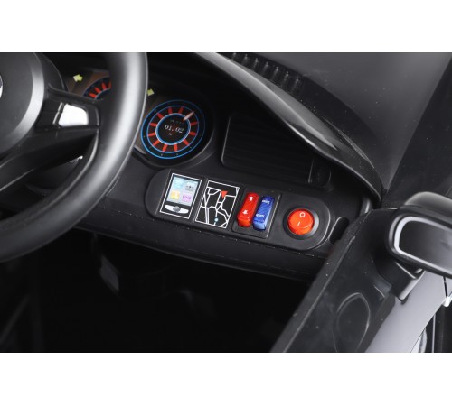 Автомобиль Mercedes Benz GT 3775 Черный краска