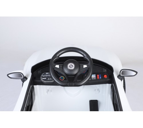 Автомобиль Mercedes Benz GT 3775 Белый