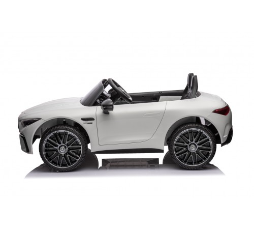 Автомобиль Mercedes Benz DK SL63 Белый