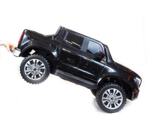 Джип Mercedes Benz X-Class XMX 606 Черный