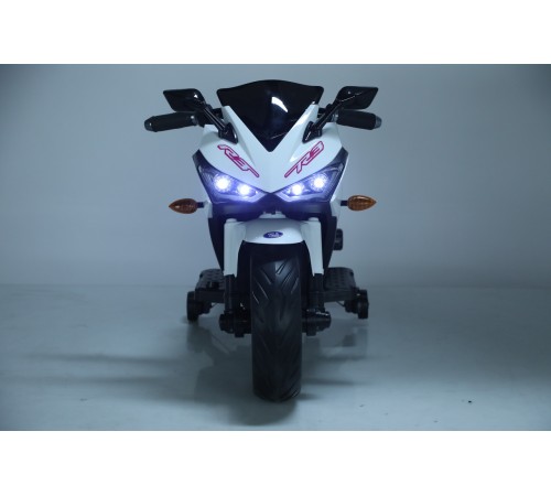 Мотоцикл Moto Honda CBR-650 YKB1845 Белый