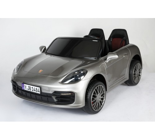 Автомобиль Porsche Panamera 1484 Серебро краска