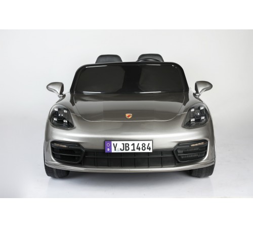 Автомобиль Porsche Panamera 1484 Серебро краска
