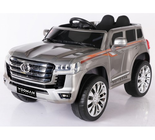 Джип Toyota LC300 3818 Серебро краска