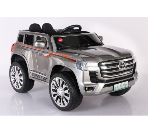 Джип Toyota LC300 3818 Серебро краска