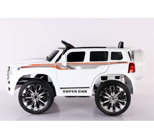 Джип Toyota LC300 3818 Белый