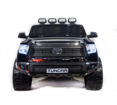 Джип Toyota Tundra 2.0 Черный краска