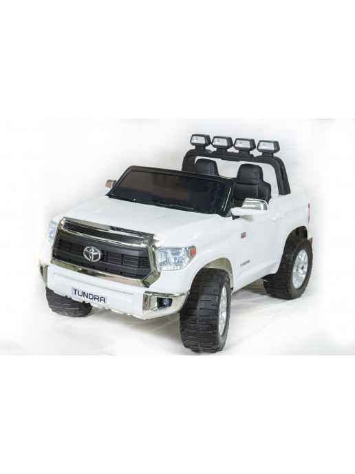 Джип Toyota Tundra 2.0 Белый