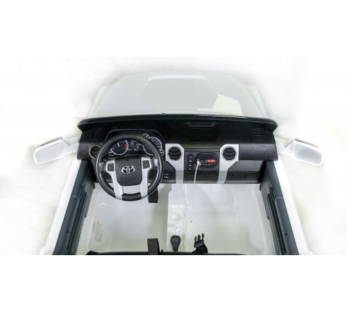 Джип Toyota Tundra 2.0 Белый