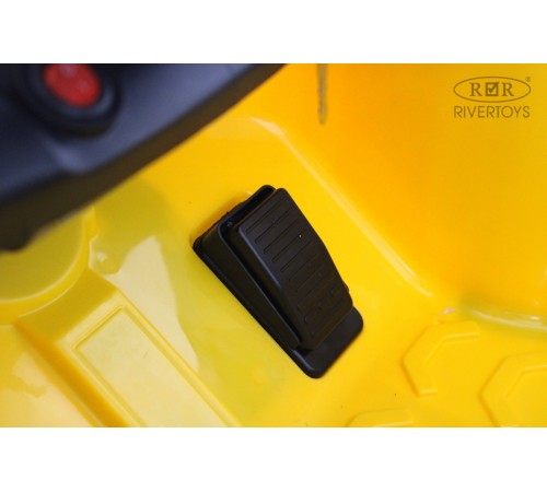 Детский электромобиль Ferrari  X009XX желтый