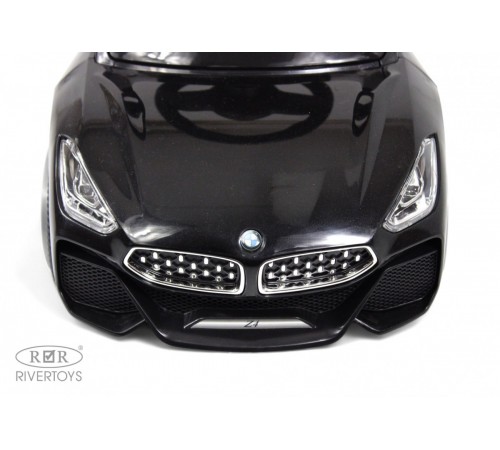 Детский толокар BMW Z004ZZ-B черный