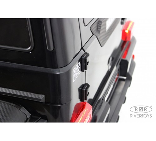 Детский двухместный электромобиль BRABUS MAXI Z888ZZ черный