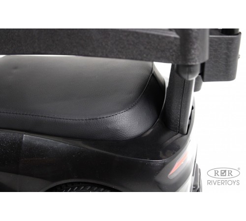 Детский толокар-каталка с козырьком BMW Z005ZZ-BP черный