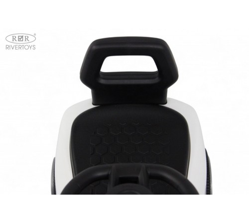 Детский толокар Bentley Z004ZZ-T белый