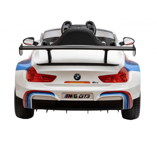 Автомобиль BMW М6 GT3 Белый