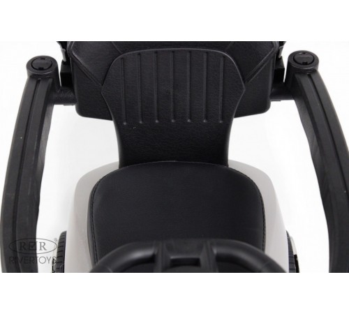 Детский толокар-каталка с козырьком Bentley Z005ZZ-TP серый