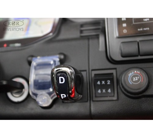 Детский электромобиль Y999YY черный глянец