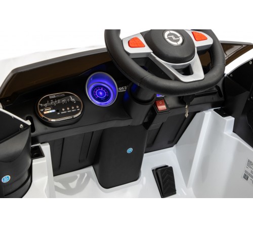 Джип Mercedes Benz GLC mini 7417 Белый