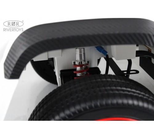 Детский двухместный электромобиль BRABUS MAXI Z888ZZ белый