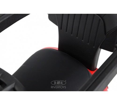 Детский толокар-каталка с козырьком Bentley Z005ZZ-TP красный