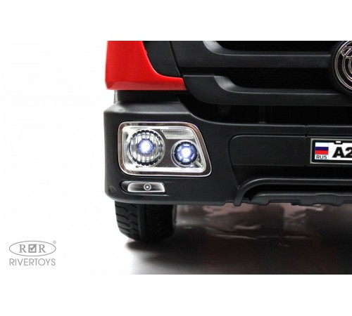 Детский пожарный электромобиль с полным набором амуниции A555AA красный